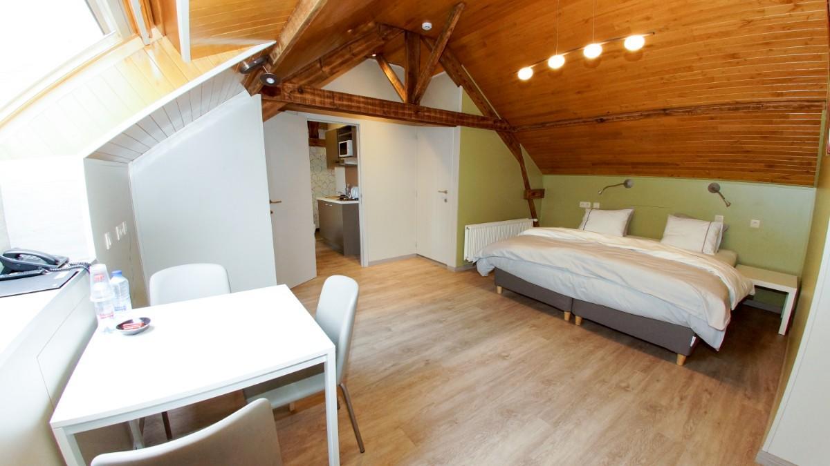 B&B Ter Gracht Wevelgem Bagian luar foto