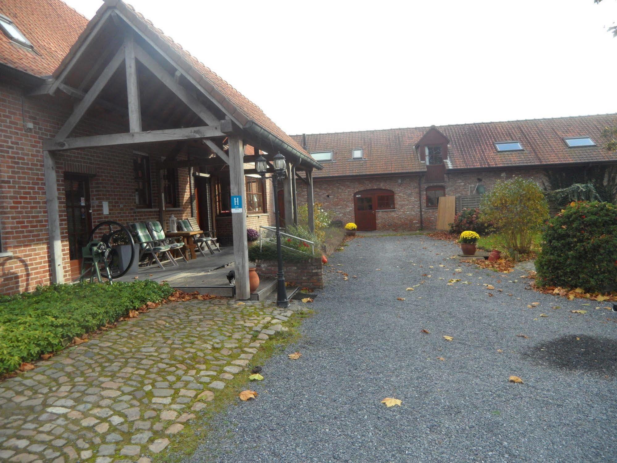 B&B Ter Gracht Wevelgem Bagian luar foto